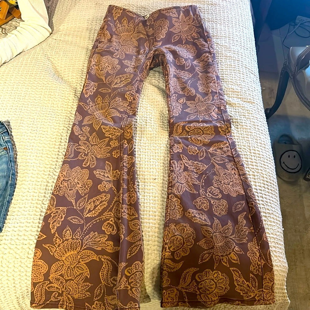 Trending Bell bottoms